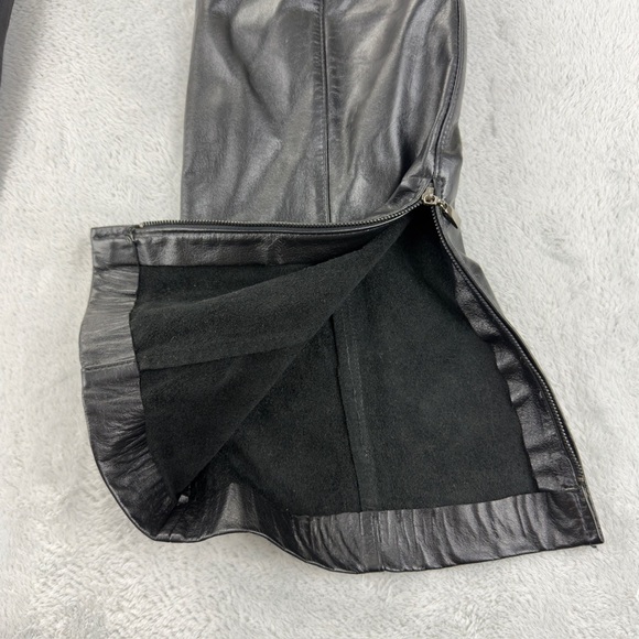 Danier Leather Black Flared Pants Women's Size 6 US - Picture 4 of 13
